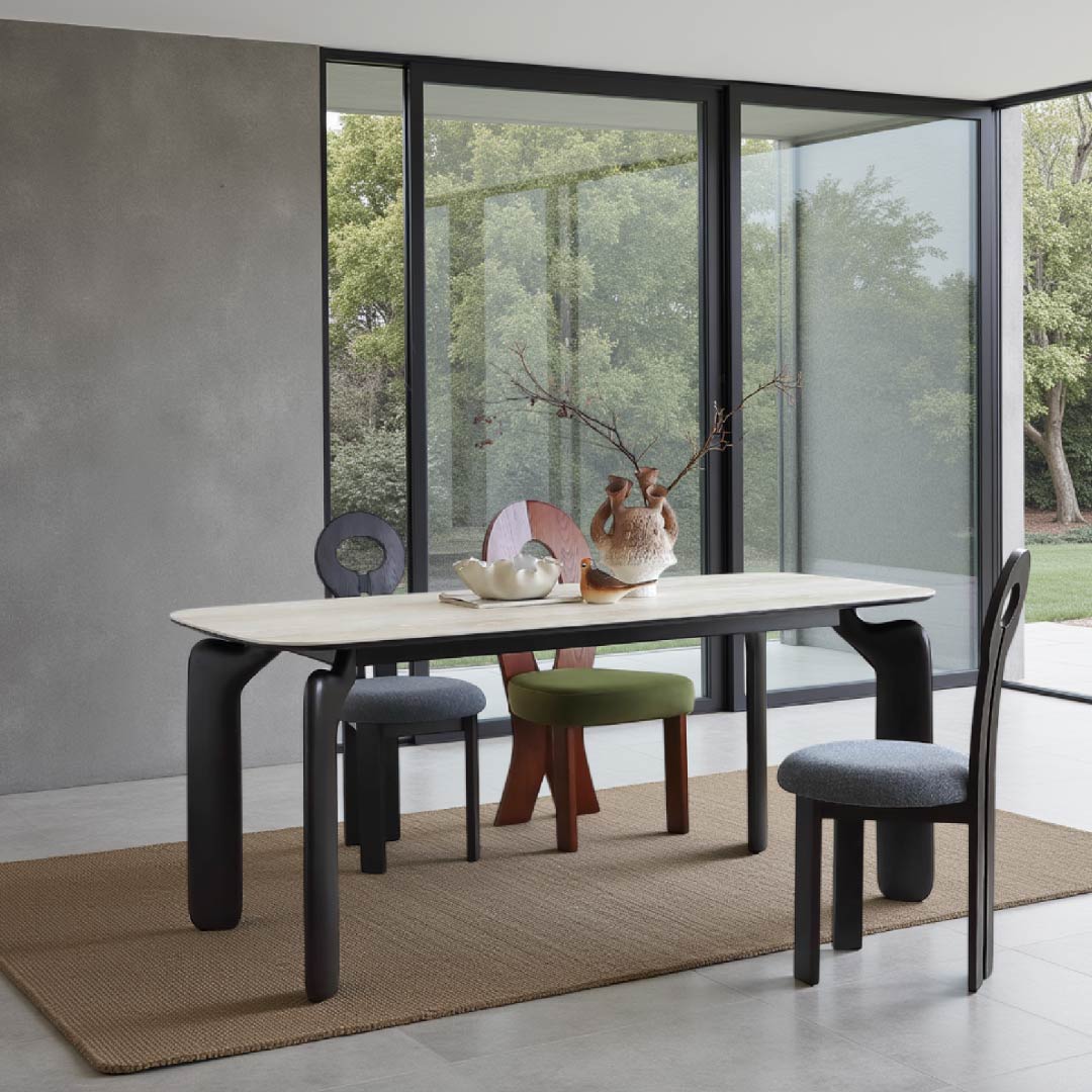 Vilde Retro Solid Wood Dining Table