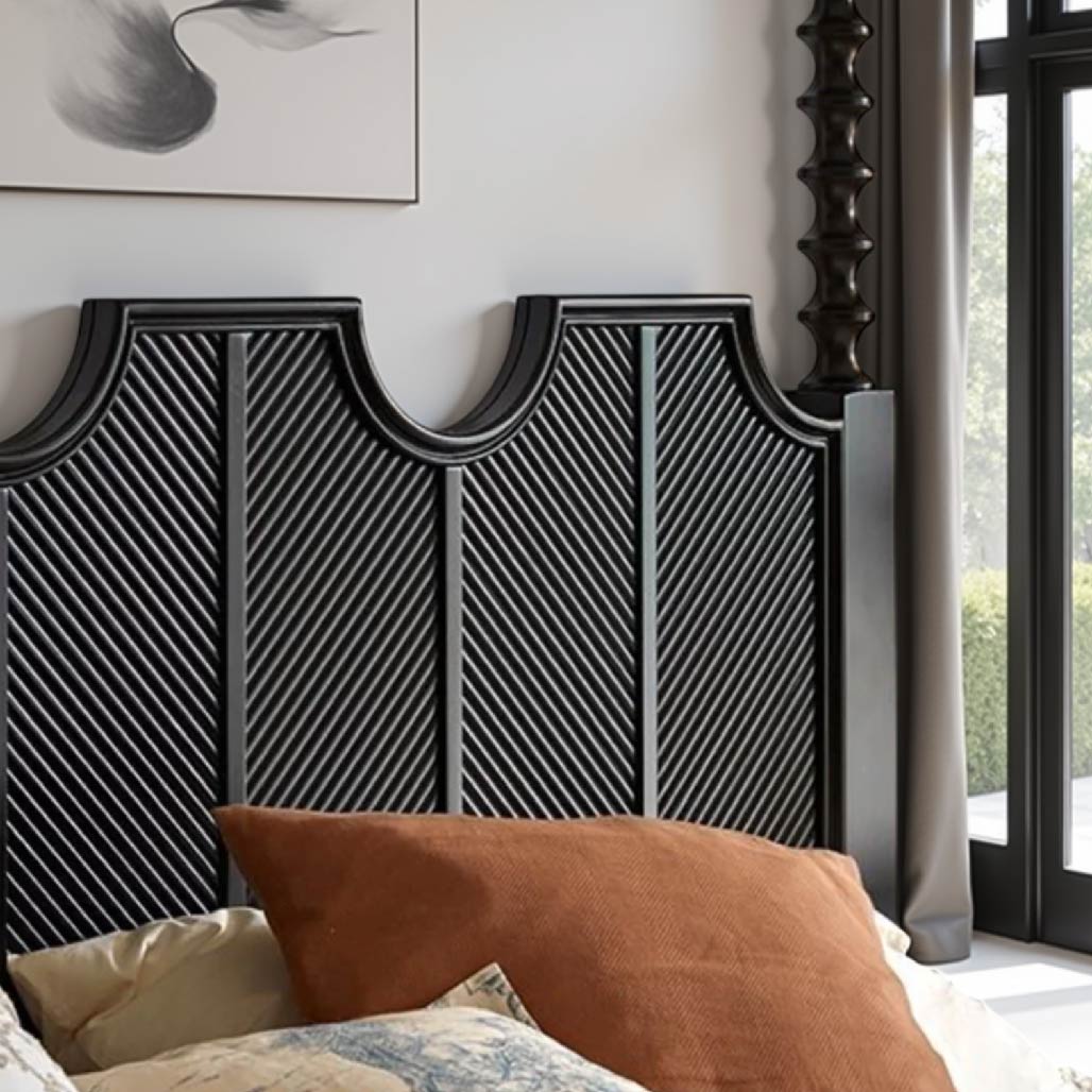 French Style Solid Wood Retro Bed